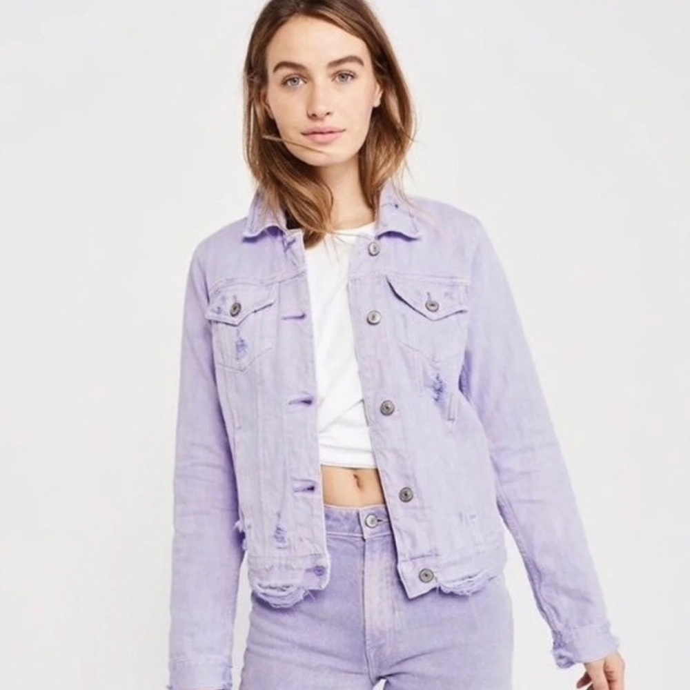 *NWT* Abercrombie & Fitch Distressed Denim Purple Lilac Jean Jacket
